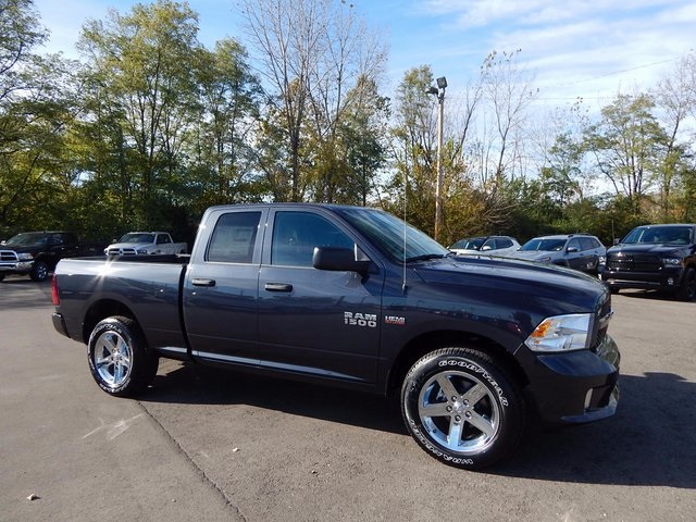 New 2018 Ram 1500 Express 4D Quad Cab in Richmond #88131 | Wetzel Group