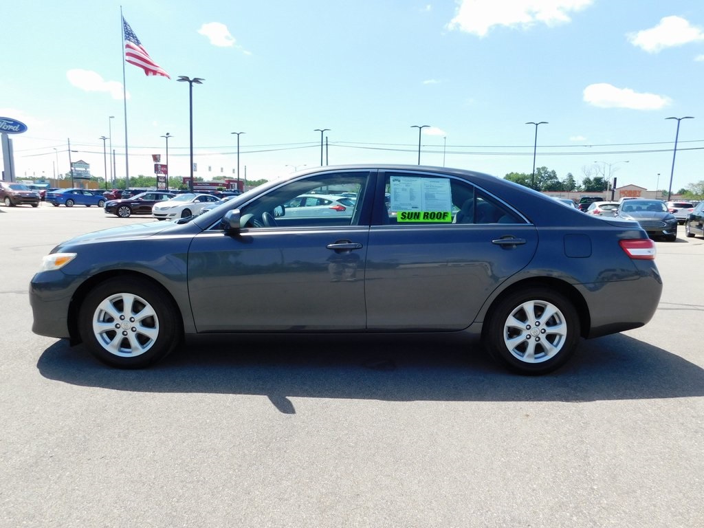 Pre-Owned 2011 Toyota Camry LE 4D Sedan in Richmond #ASG93951A | Wetzel ...